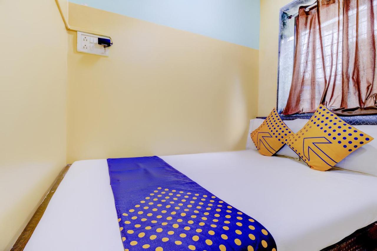 Oyo 70661 Hotel Al Makkah Managed By Hotel Paris Mumbai Exterior foto