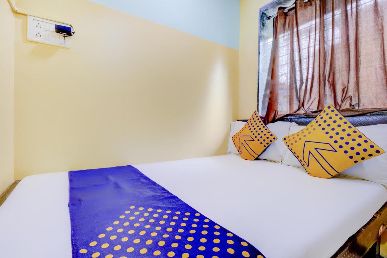 Oyo 70661 Hotel Al Makkah Managed By Hotel Paris Mumbai Exterior foto